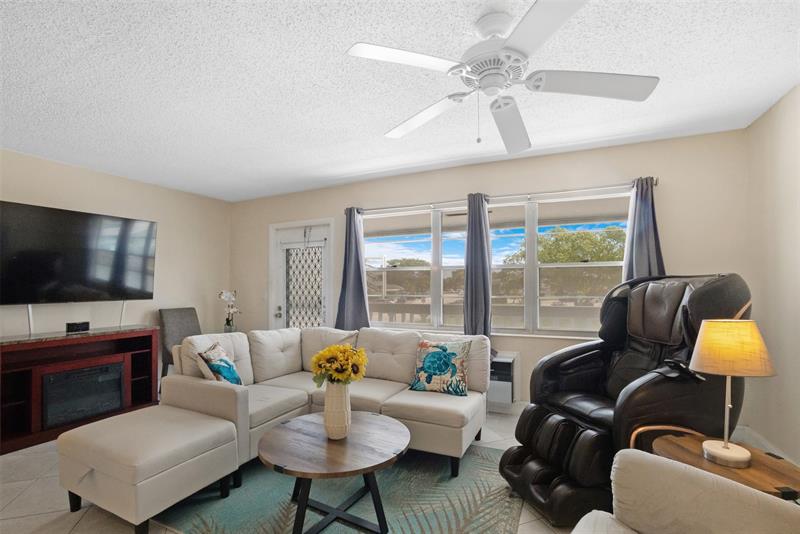 Image 7 of 31 For 78 Oakridge G  78