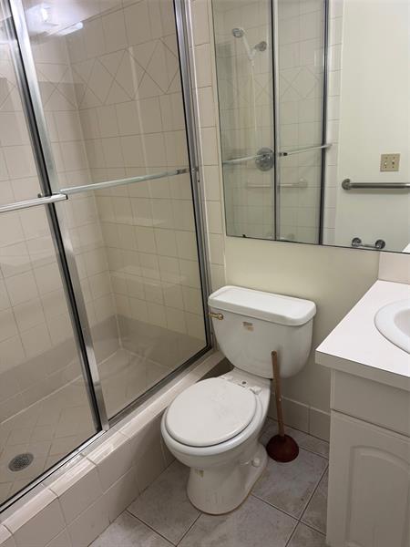 Image 17 of 22 For 1152 83rd Ave  D66