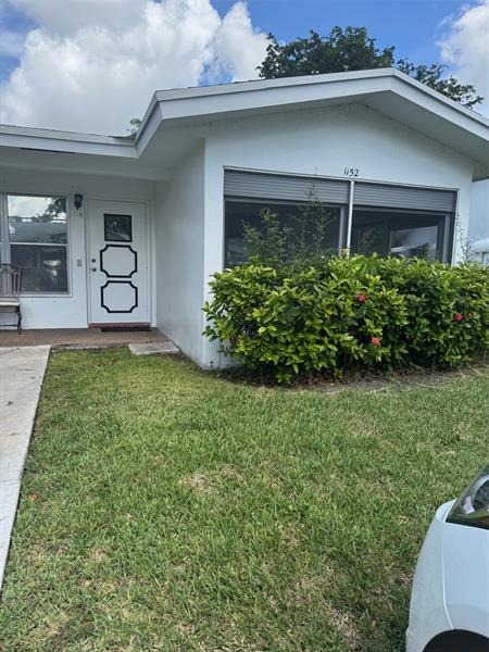Image 4 of 22 For 1152 83rd Ave  D66