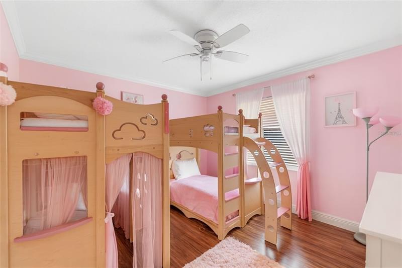 Image 28 of 50 For 10320 6th St