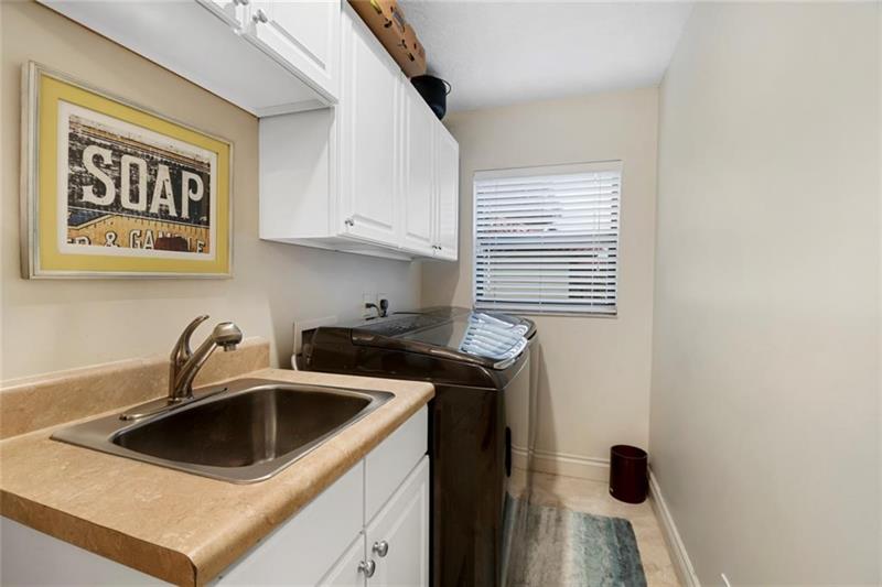 Image 31 of 50 For 10320 6th St