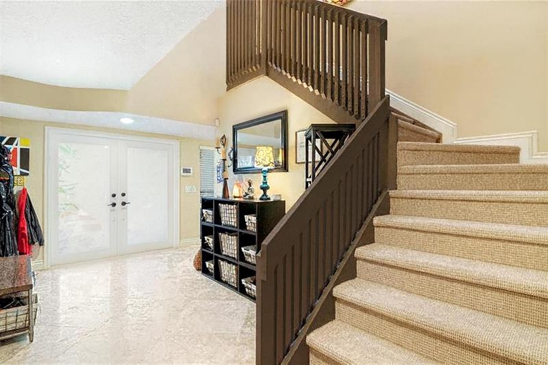 Image 7 of 50 For 10320 6th St