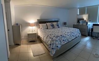 Image 9 of 17 For 2030 Ocean Dr  203