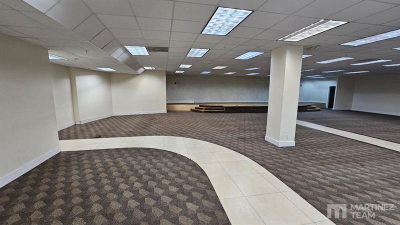 Image 8 of 10 For 4350 Hallandale Beach Bl