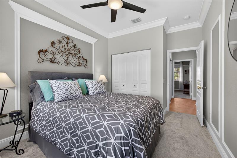 Image 32 of 96 For 5016 Nautica Lake Cir