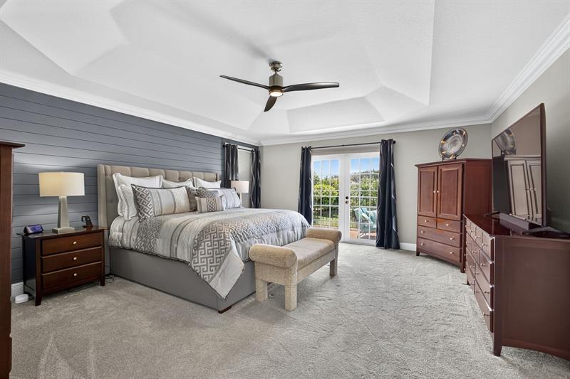 Image 33 of 96 For 5016 Nautica Lake Cir