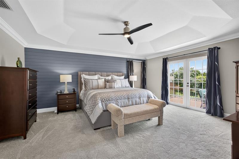 Image 34 of 96 For 5016 Nautica Lake Cir