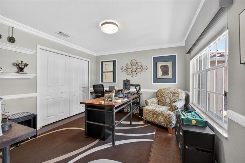 Image 47 of 96 For 5016 Nautica Lake Cir