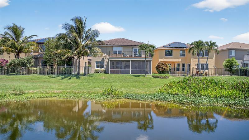 Image 82 of 96 For 5016 Nautica Lake Cir