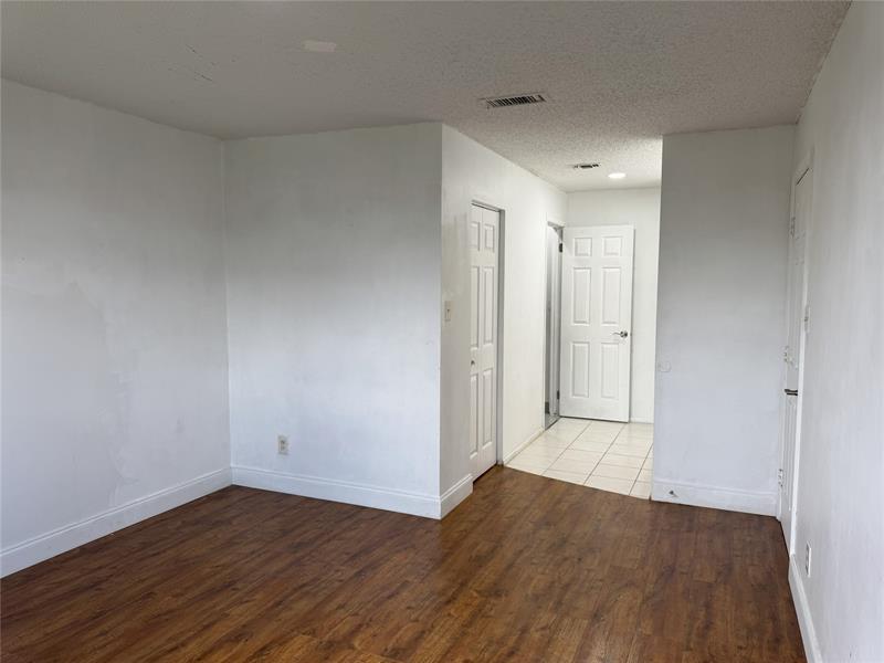 Image 14 of 19 For 11245 Atlantic Blvd  204