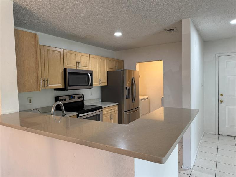 Image 5 of 19 For 11245 Atlantic Blvd  204