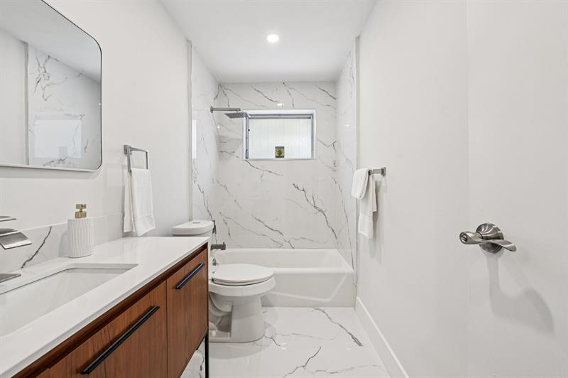 Image 31 of 38 For 6764 Dogwood Dr