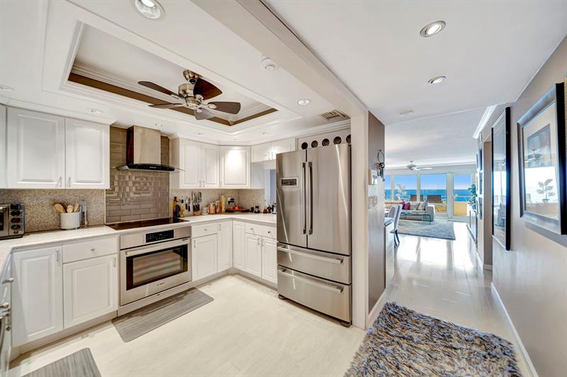 Image 10 of 52 For 1850 Ocean Blvd  712
