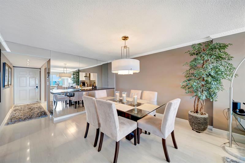 Image 22 of 52 For 1850 Ocean Blvd  712