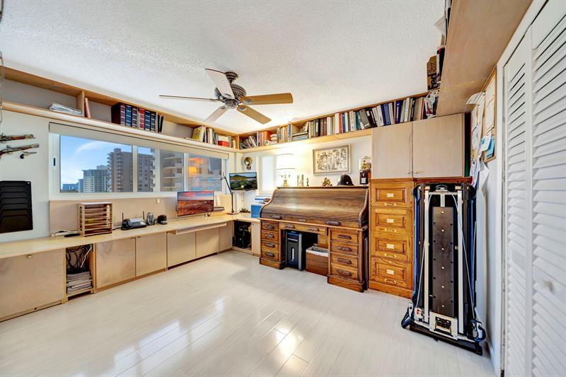 Image 33 of 52 For 1850 Ocean Blvd  712