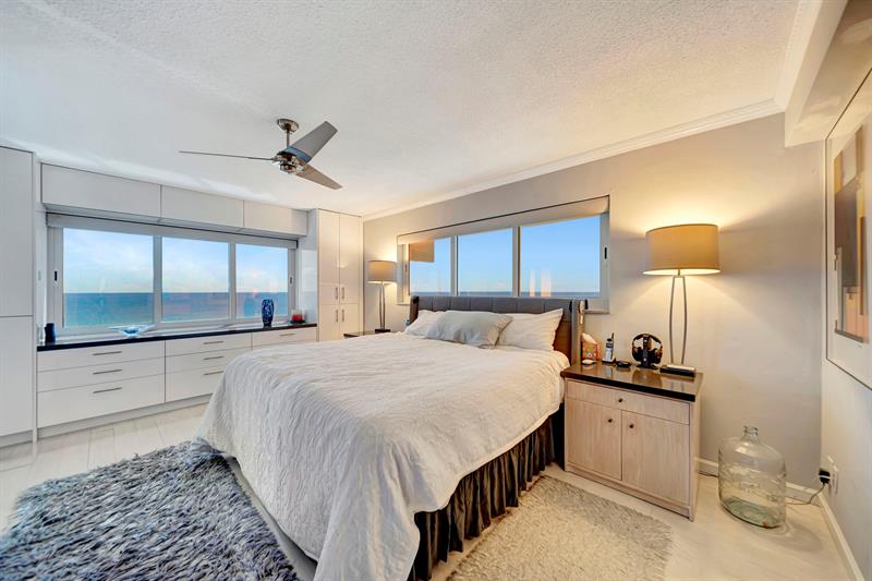 Image 6 of 52 For 1850 Ocean Blvd  712