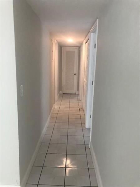 Image 10 of 12 For 5317 18th St  2b