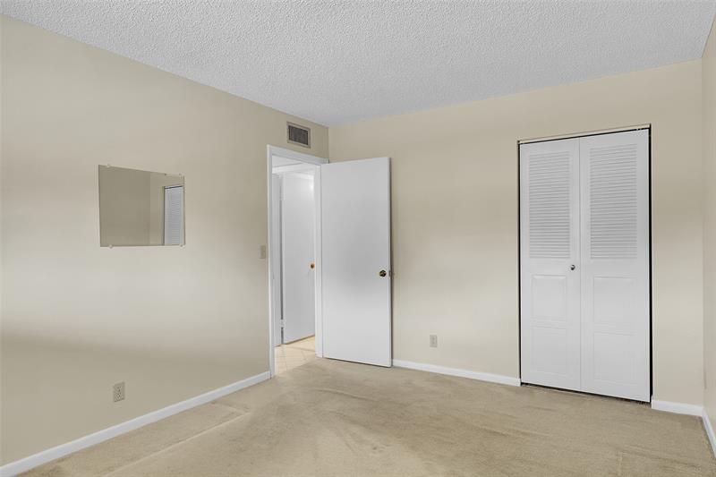 Image 10 of 16 For 2905 22nd Ave  202