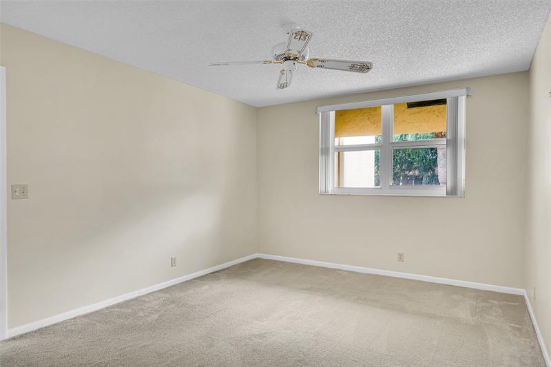Image 15 of 16 For 2905 22nd Ave  202