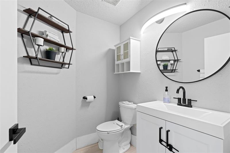 Image 14 of 38 For 133 159th Way