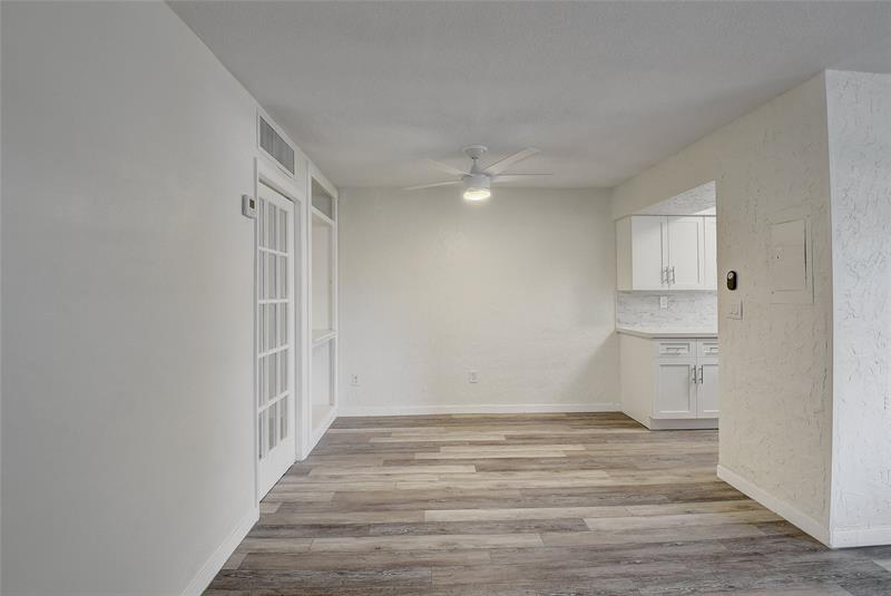 Image 10 of 23 For 30 13th St  B2