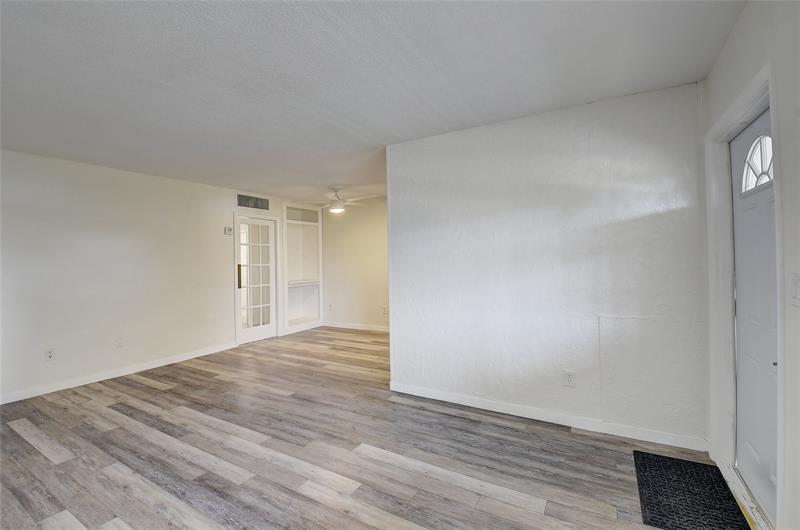 Image 7 of 23 For 30 13th St  B2