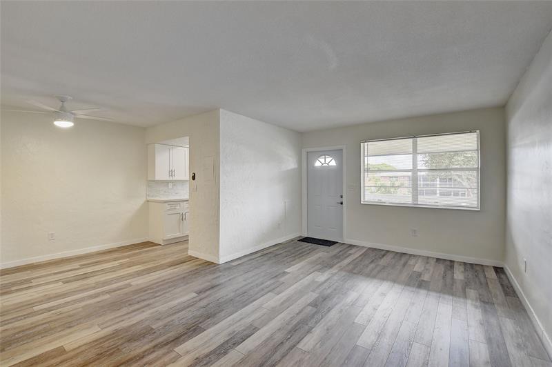 Image 8 of 23 For 30 13th St  B2