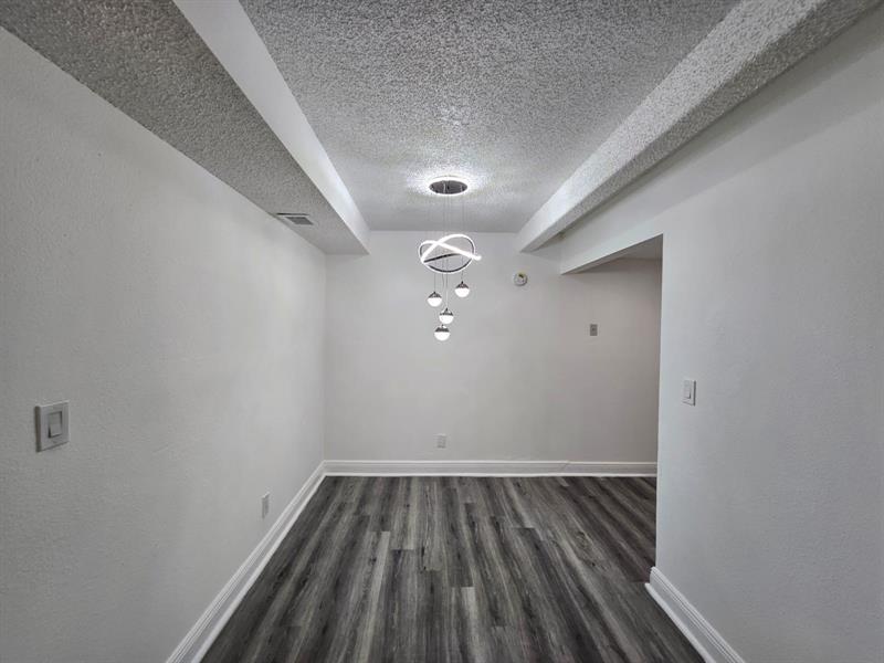 Image 4 of 26 For 1065 Flagler Ave  706