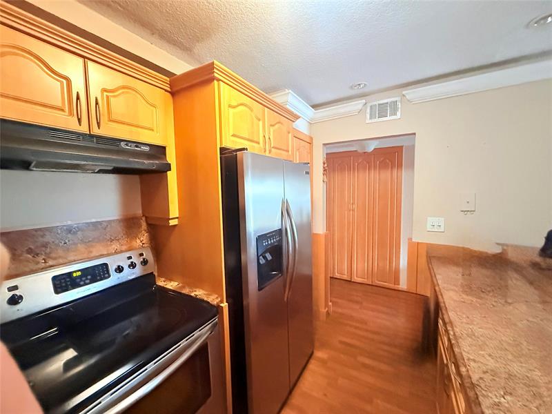 Image 12 of 18 For 8401 8th St  107