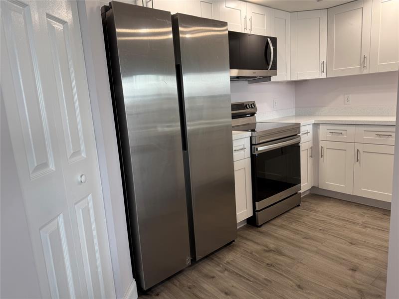 Image 15 of 15 For 13800 5th Ct  211