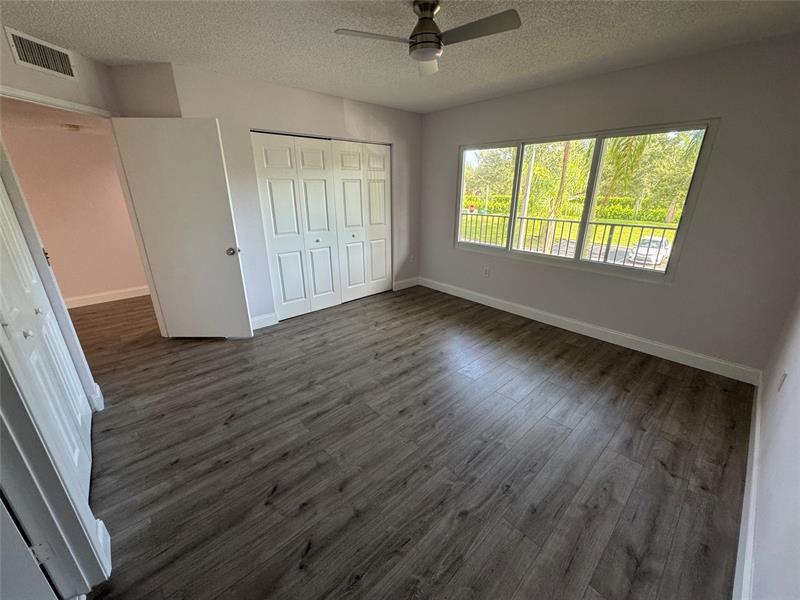 Image 5 of 15 For 13800 5th Ct  211