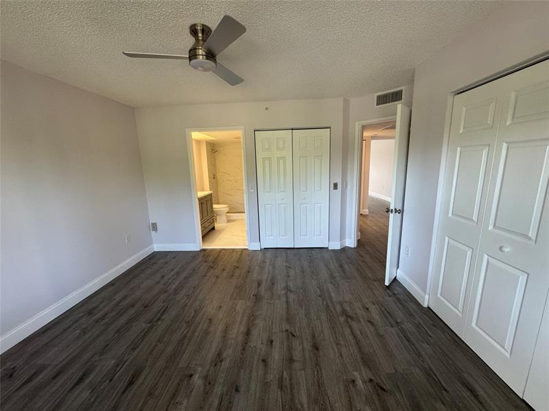 Image 6 of 15 For 13800 5th Ct  211