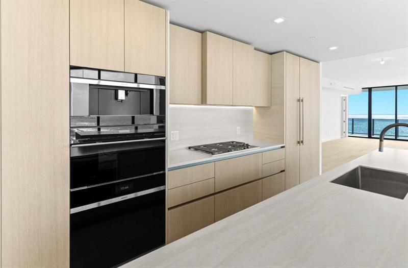 Image 7 of 36 For 900 Ocean Blvd.  1501