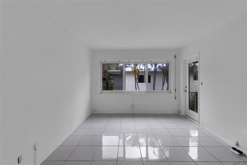 Image 27 of 40 For 2151 42nd Ct  230