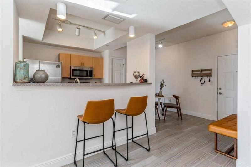 Image 8 of 20 For 533 3rd Ave  551