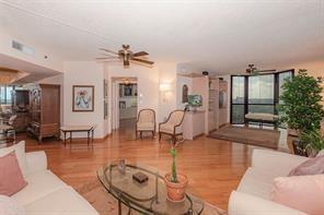 Image 2 of 30 For 3598 Yacht Club Dr  1402