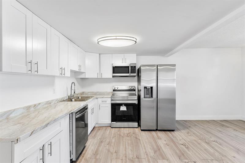 Details for 1052 Hythe C  1052, Boca Raton, FL 33434