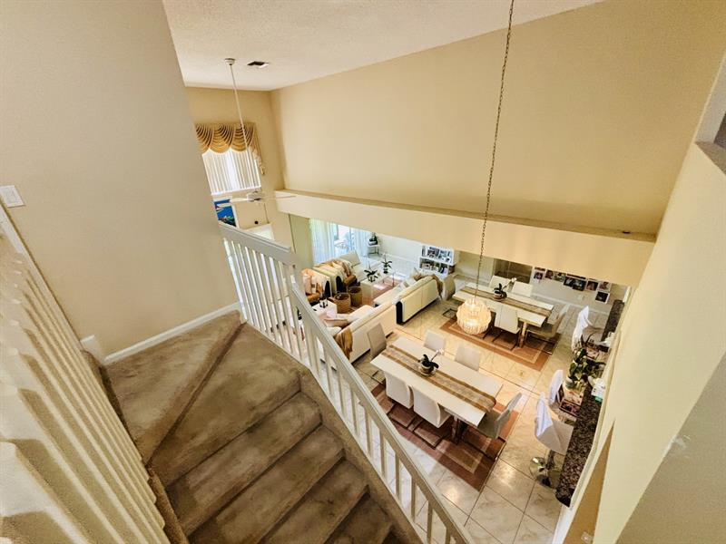 Image 22 of 28 For 7426 Pinewalk Dr  7426