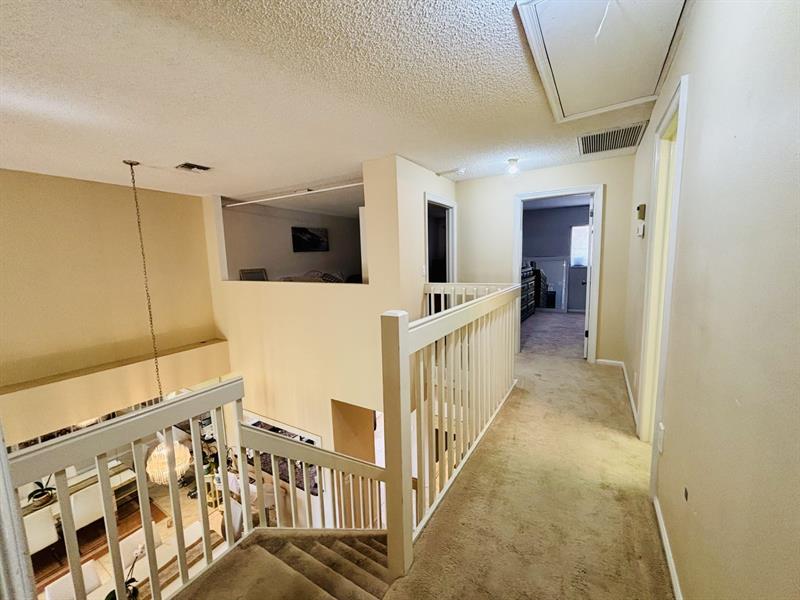 Image 23 of 28 For 7426 Pinewalk Dr  7426