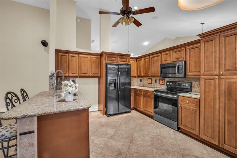 Image 15 of 44 For 5523 57th Ter