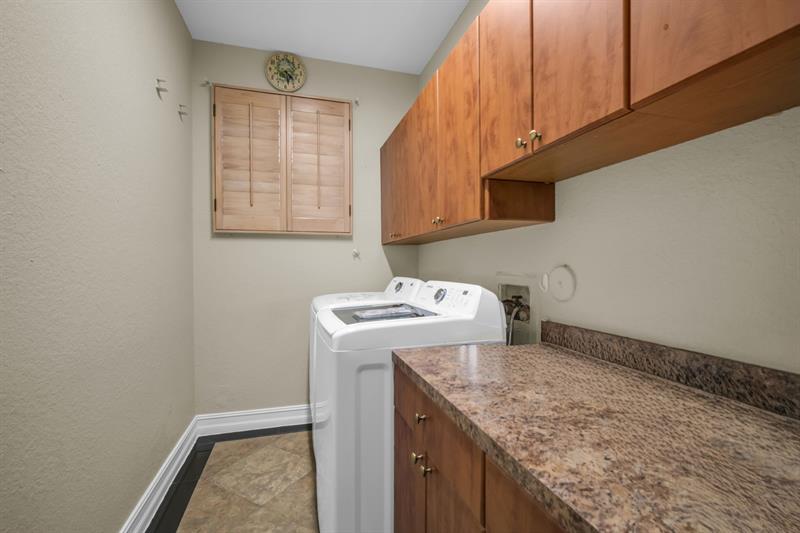 Image 31 of 44 For 5523 57th Ter
