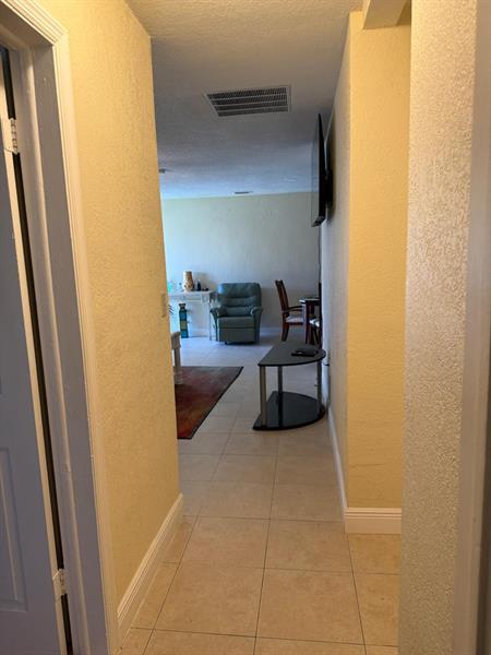 Image 13 of 27 For 5839 16th St