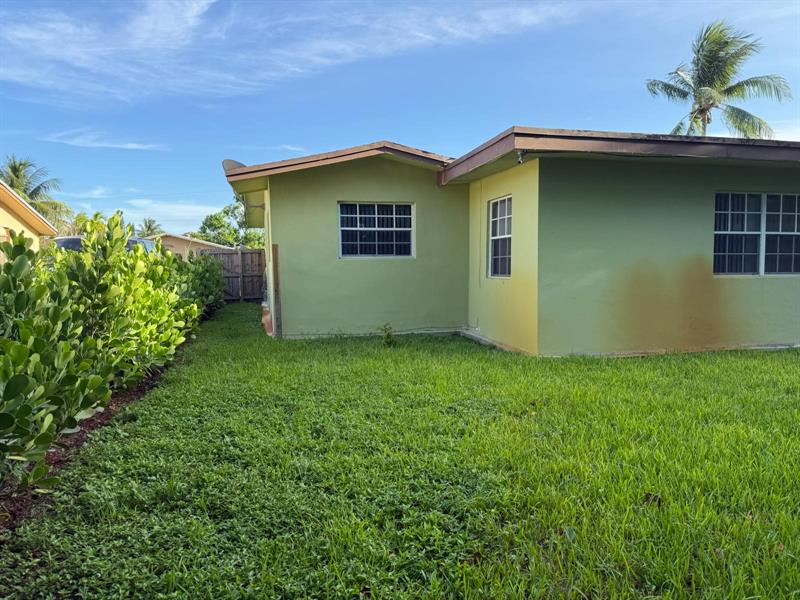 Image 15 of 27 For 5839 16th St