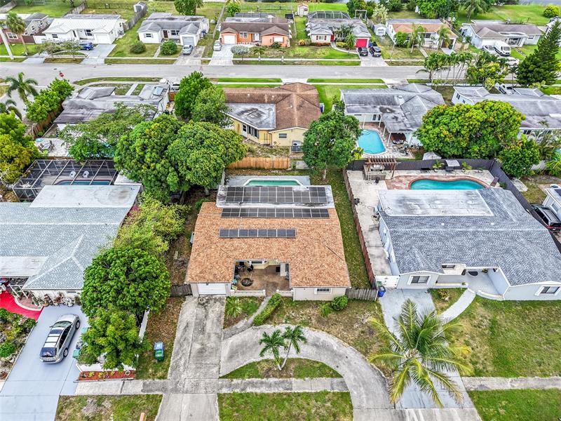Image 15 of 17 For 6624 1st Ct  