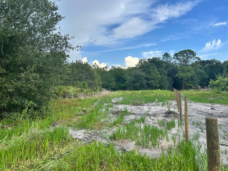 Image 2 of 5 For 640 144th Dr