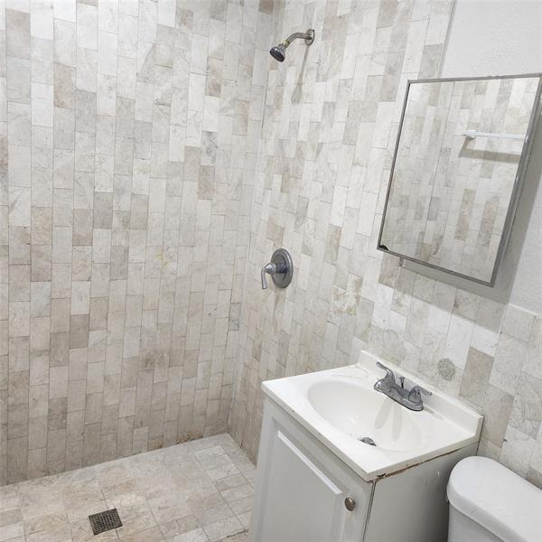 Image 7 of 7 For 909 16th Ter