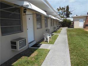Details for 2901 Polk St  16, Hollywood, FL 33020