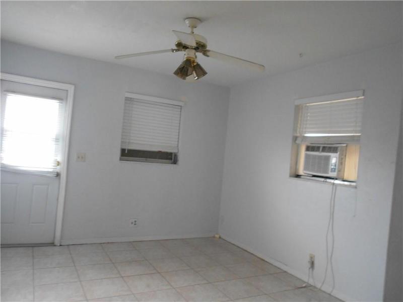 Image 8 of 8 For 2901 Polk St  16