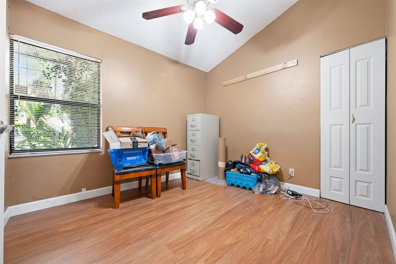 Image 11 of 23 For 9537 Majestic Way