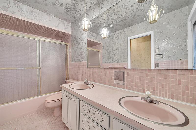 Image 21 of 27 For 4807 Cleveland St